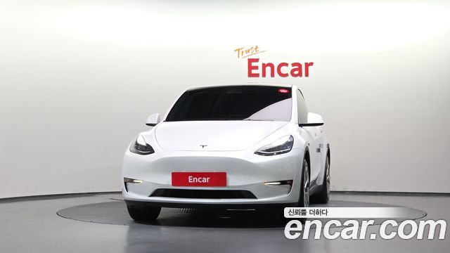 Tesla Model Y 2021 — photo 3