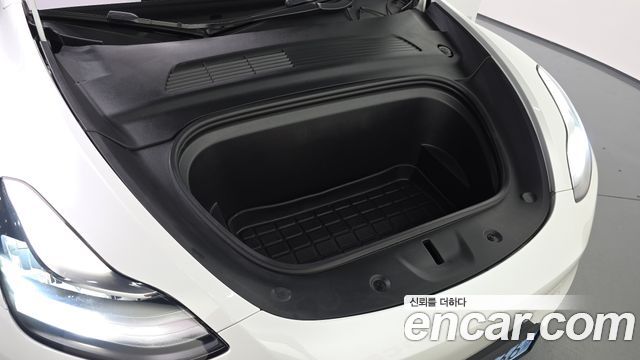 Tesla Model Y 2021 — photo 6