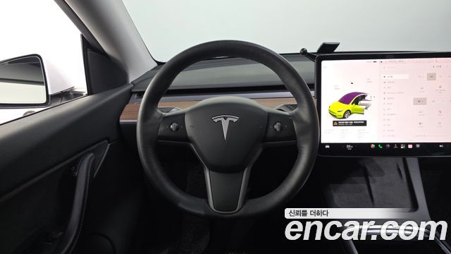 Tesla Model Y 2021 — photo 19