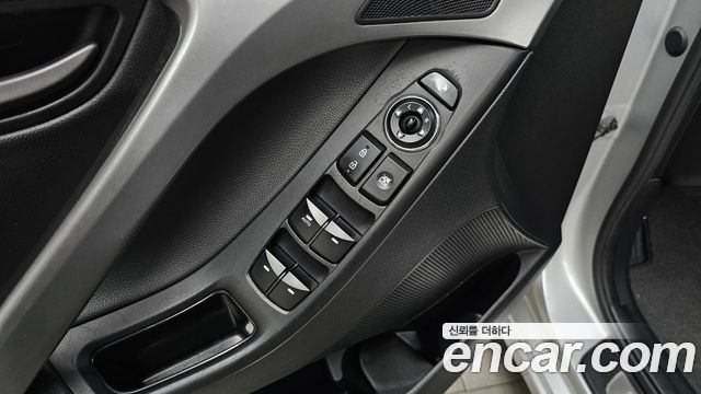 Hyundai AVANTE 2015 — photo 14