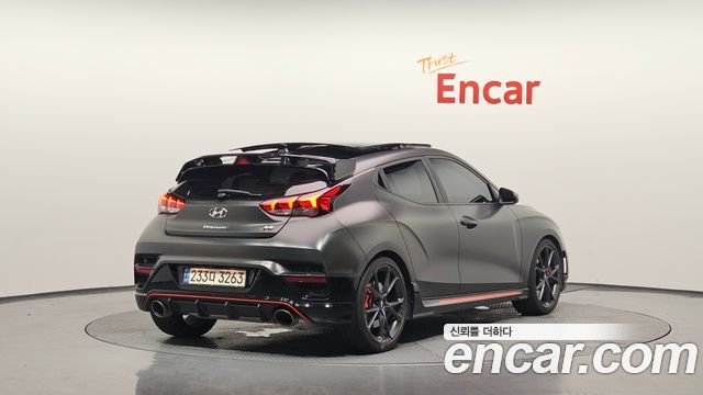Hyundai Veloster 2022 — photo 2