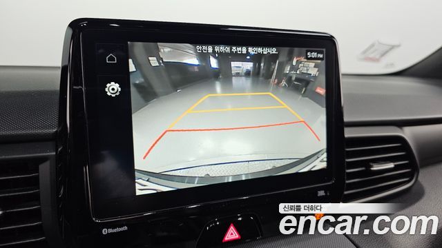 Hyundai Veloster 2022 — photo 21