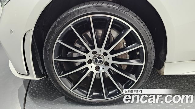 Mercedes-Benz CLS-Class 2019 — photo 5
