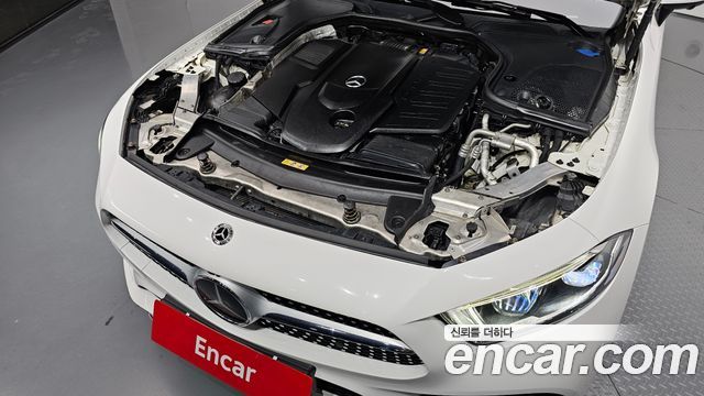 Mercedes-Benz CLS-Class 2019 — photo 6