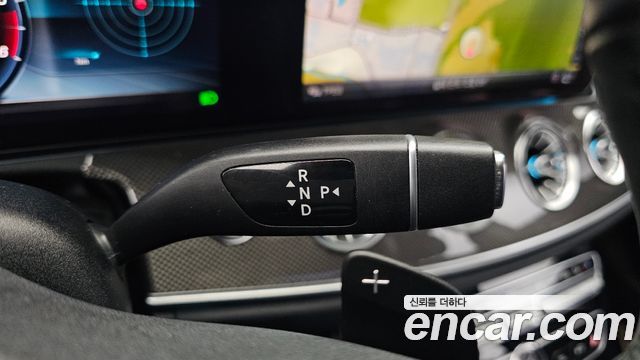 Mercedes-Benz CLS-Class 2019 — photo 12