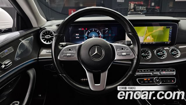 Mercedes-Benz CLS-Class 2019 — photo 19