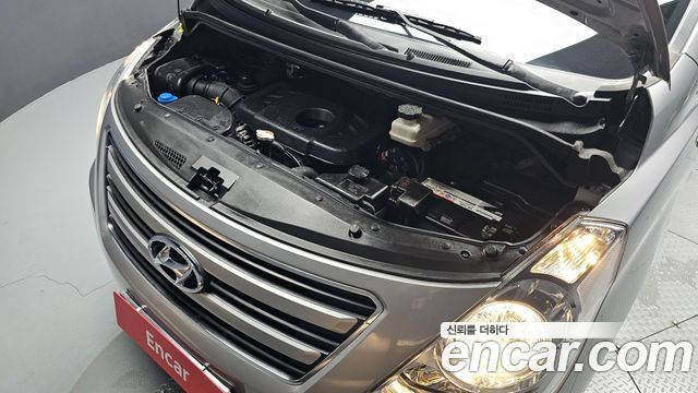Hyundai Starex 2018 — photo 6