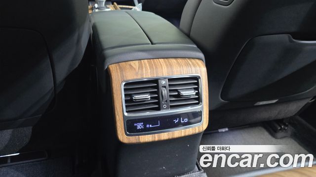 Kia K9 2024 — photo 34