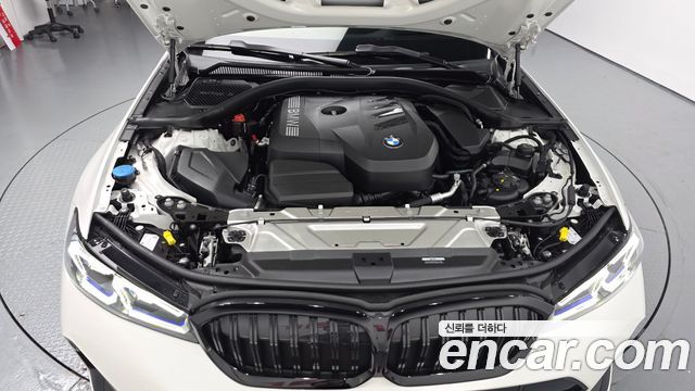 BMW 3-Series 2025 — photo 6