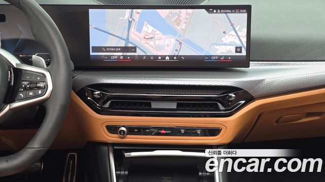 BMW 3-Series 2025 — photo 13