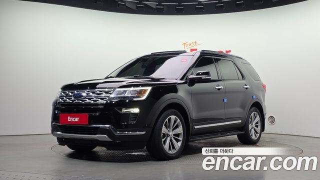 Ford Explorer 2018 — photo 1