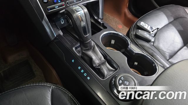 Ford Explorer 2018 — photo 12