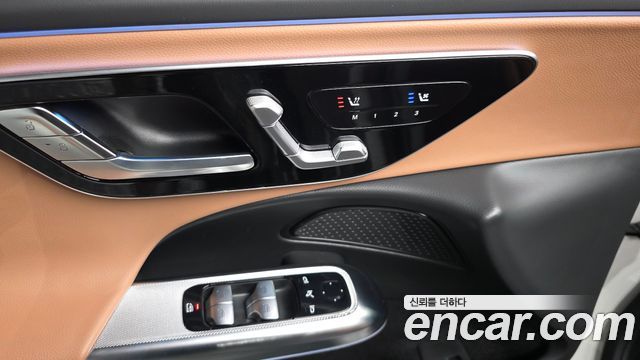 Mercedes-Benz E-Class 2026 — photo 28