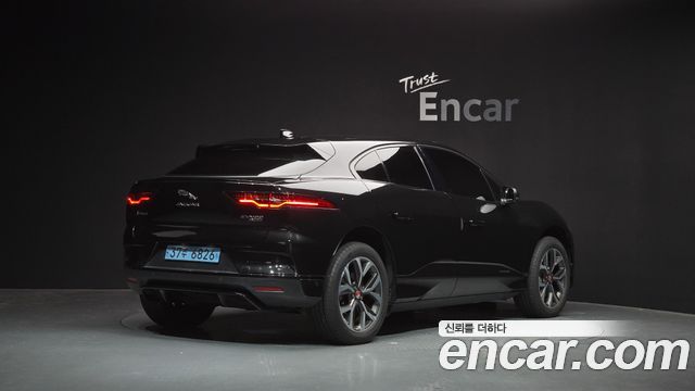 Jaguar I-PACE 2019 — photo 2