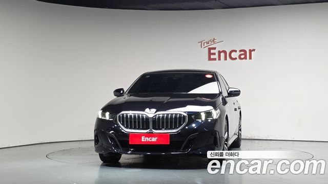 BMW 5-Series 2024 — photo 3