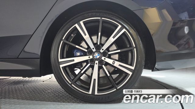 BMW 5-Series 2024 — photo 7