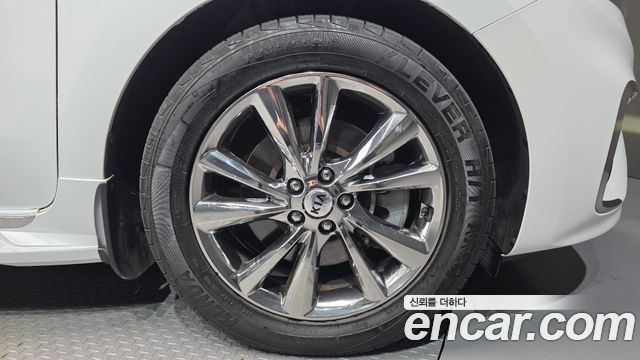 Kia Canival 2020 — photo 5