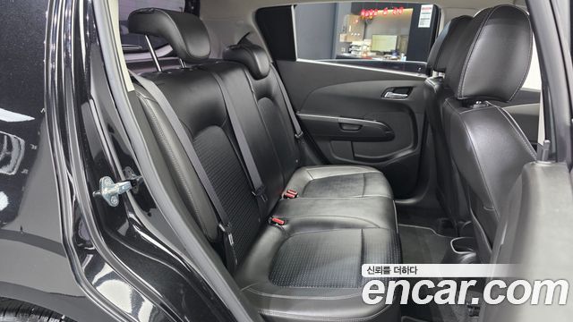 Chevrolet Korea Aveo 2017 — photo 18