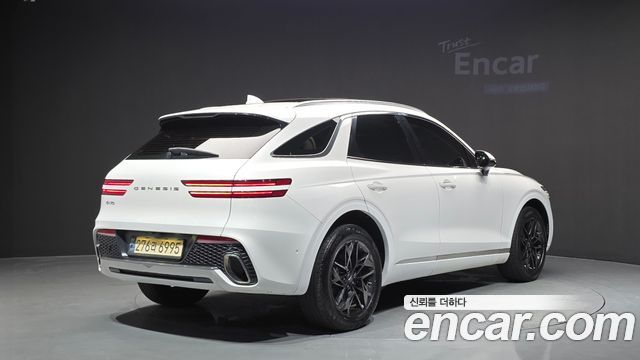 Genesis GV70 2021 — photo 2