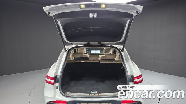 Genesis GV70 2021 — photo 20