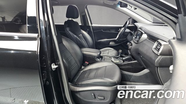 Kia Sorento 2016 — photo 11