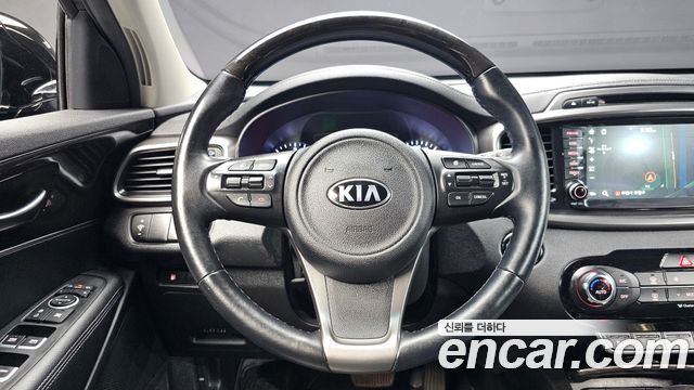 Kia Sorento 2016 — photo 13