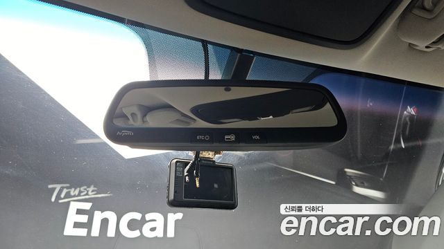 Kia Sorento 2016 — photo 17