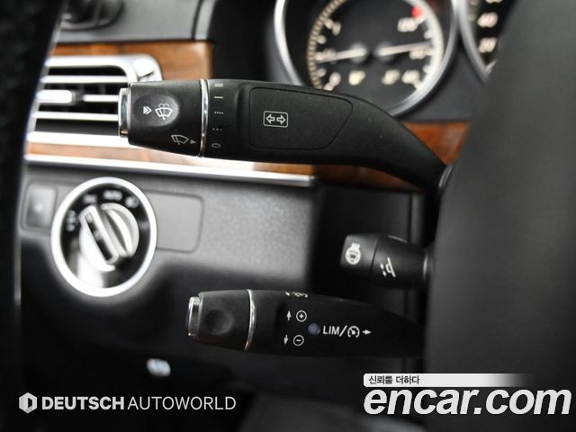 Mercedes-Benz E-Class 2014 — photo 17