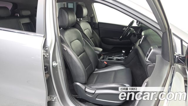 Kia Sportage 2019 — photo 12