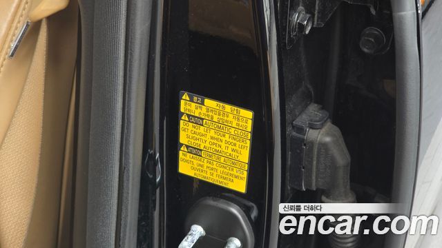 Kia K9 2021 — photo 31