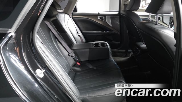 Kia K8 2022 — photo 18