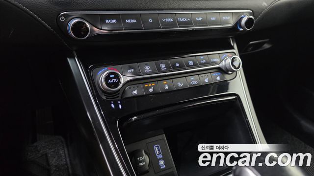 Hyundai Grandeur 2018 — photo 11