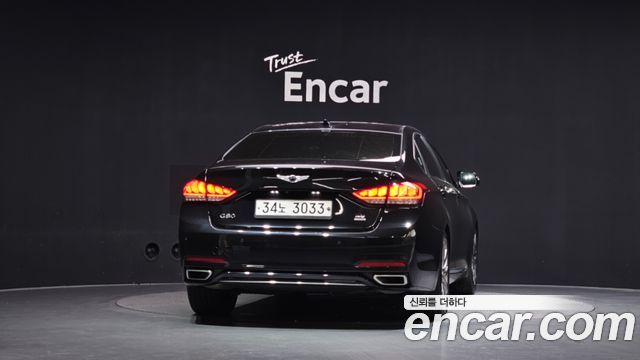 Genesis G80 2018 — photo 4