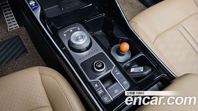 Kia Sorento 2024 — photo 9