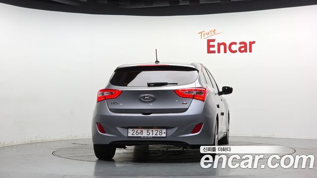Hyundai i30 2012 — photo 4