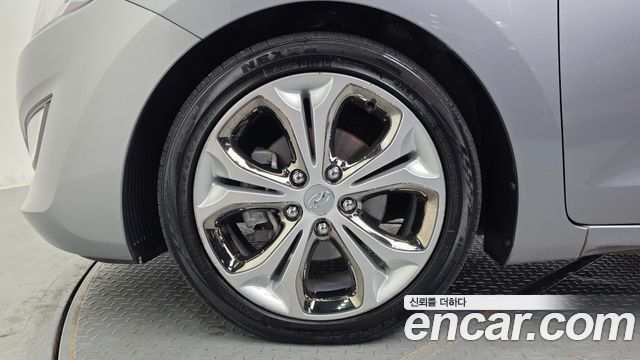 Hyundai i30 2012 — photo 5