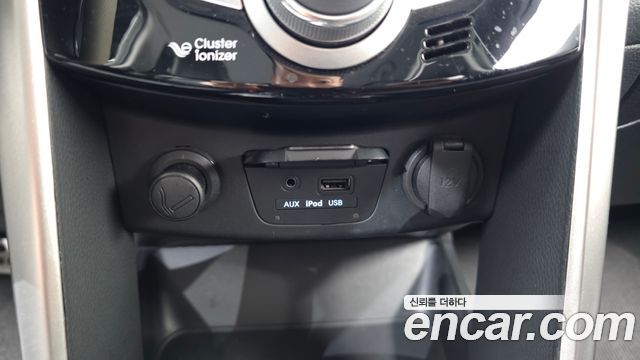 Hyundai i30 2012 — photo 23