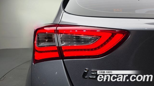 Hyundai i30 2012 — photo 9