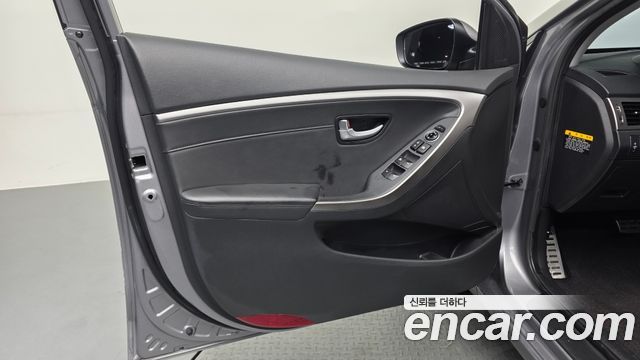 Hyundai i30 2012 — photo 14