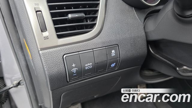 Hyundai i30 2012 — photo 27