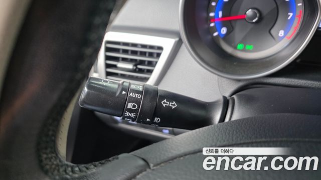 Hyundai i30 2012 — photo 29