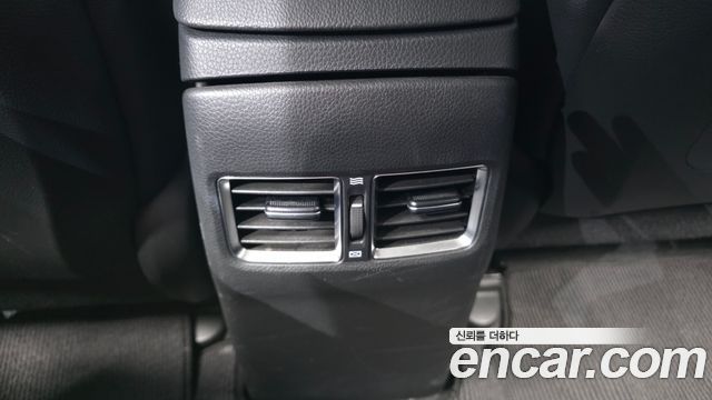 Hyundai i30 2012 — photo 32