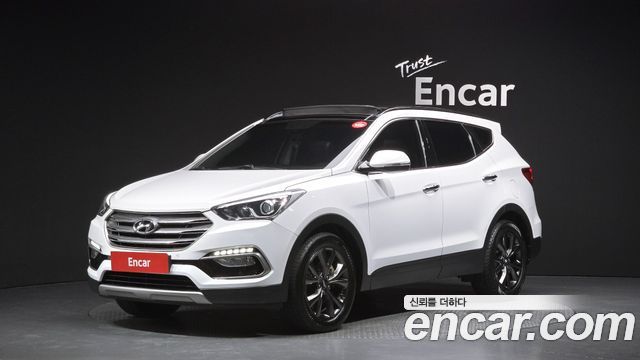 Hyundai Santafe 2016 — photo 1