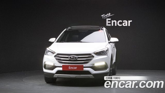 Hyundai Santafe 2016 — photo 3