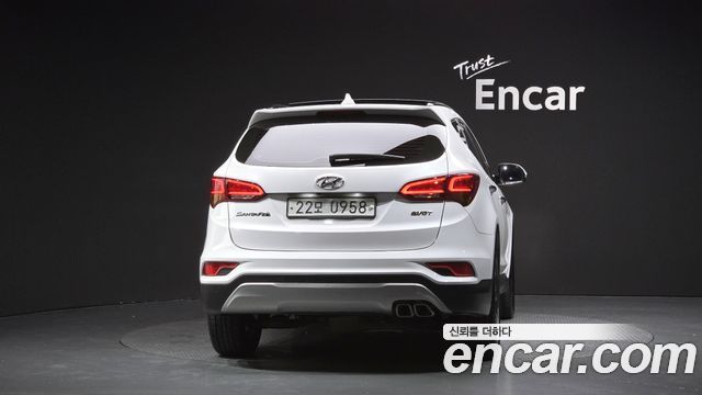 Hyundai Santafe 2016 — photo 4