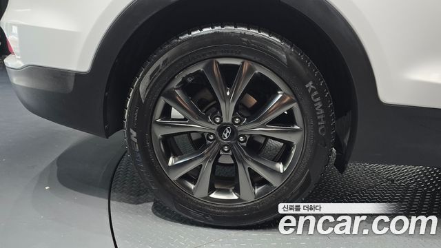Hyundai Santafe 2016 — photo 5