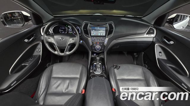 Hyundai Santafe 2016 — photo 10