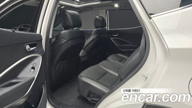 Hyundai Santafe 2016 — photo 17