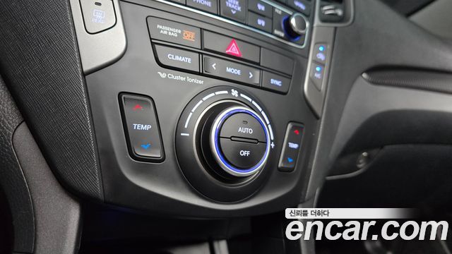 Hyundai Santafe 2016 — photo 27