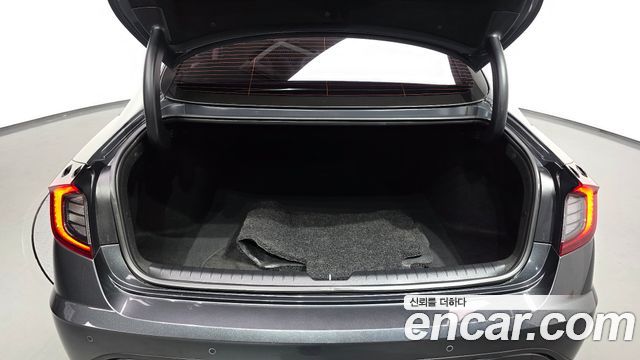 Hyundai Sonata 2020 — photo 26